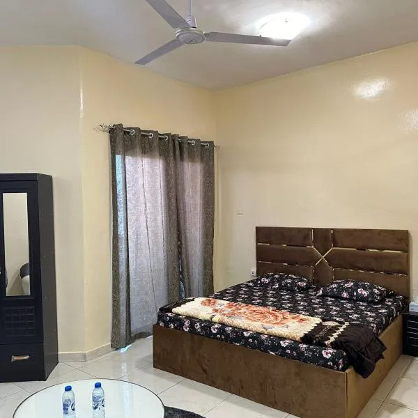 Elegant Master Suite with Luxurious Compfort，位于阿吉曼的酒店