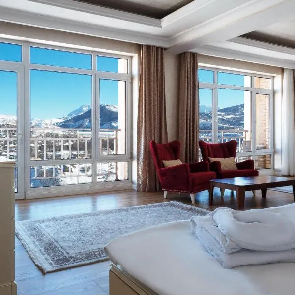 Panoramic Spa Hotel，位于Chorwoq的酒店
