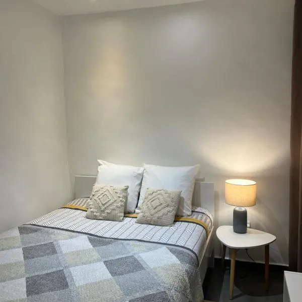 Cœur de CANNES centre ville，位于戛纳的酒店