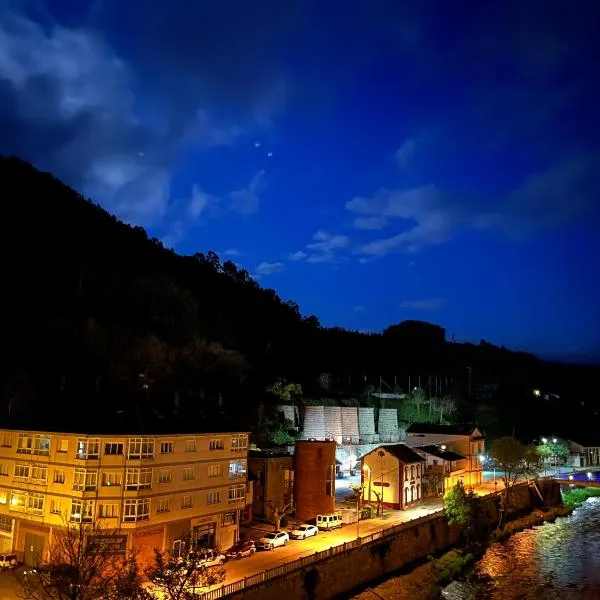 Tres Ruas，位于A Pontenova的酒店