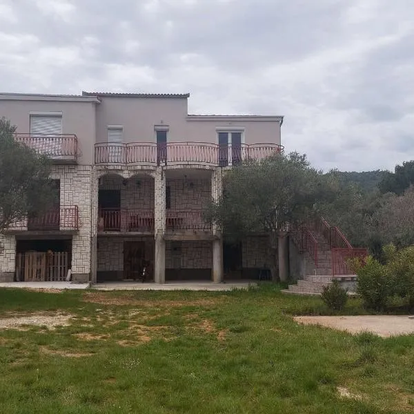 Apartments by the sea Pasman - 19658，位于帕什曼的酒店