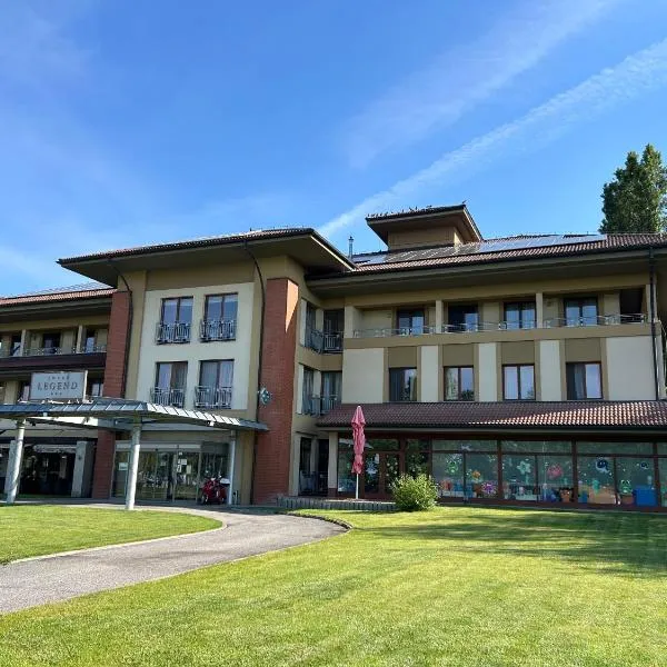 Hotel Legend，位于Svätý Michal的酒店