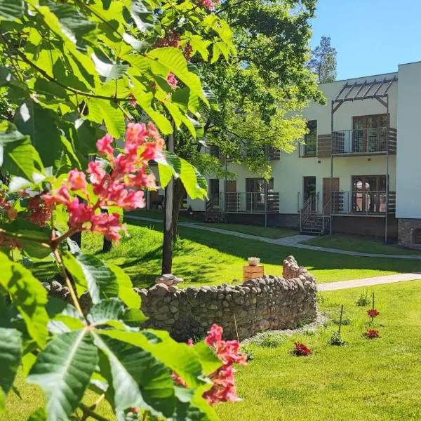 Dormowo 34 Apartamenty nad jeziorem，位于Dormowo的酒店