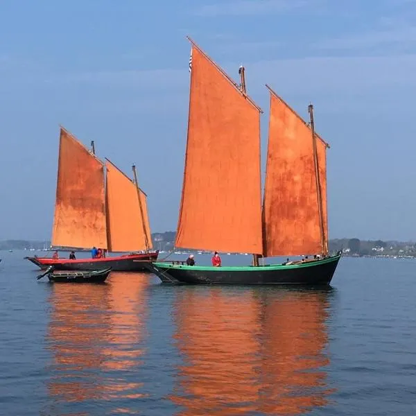 1 2 3 Chambres entre la Presqu île de Rhuys et le Golfe du Morbihan，位于Treffléan的酒店