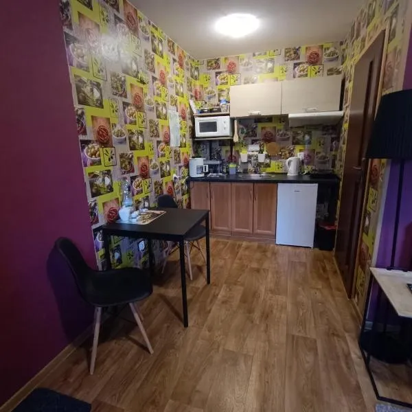 Apartamenty z ogrodem nr 2 typu studio，位于姆拉哥沃的酒店