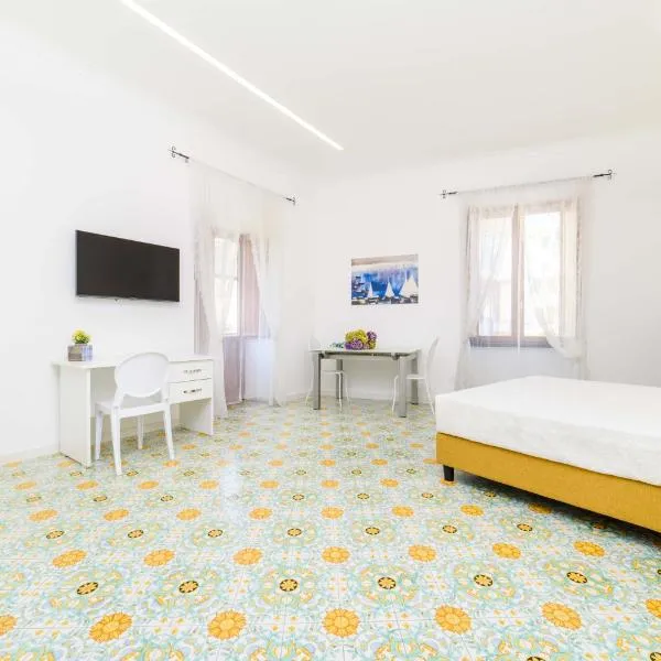 Sara luxury rooms，位于梅塔的酒店