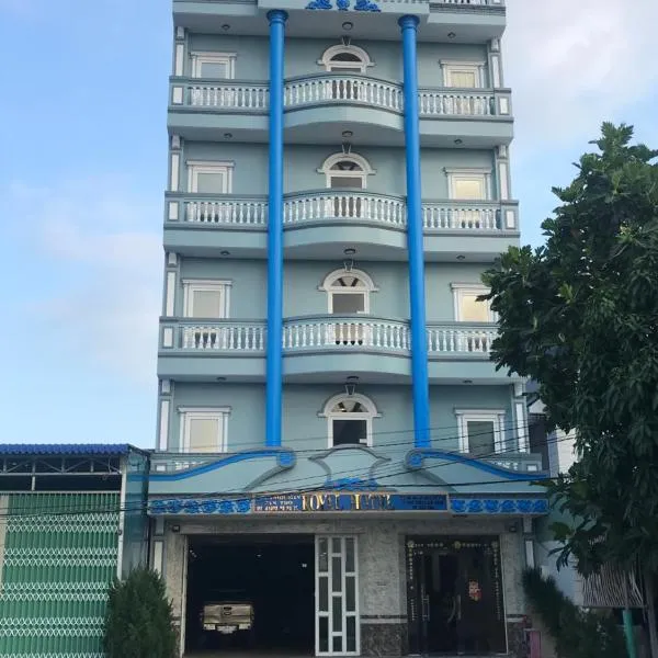 Royal Hotel Can Tho，位于Ấp Phú Thạnh (2)的酒店