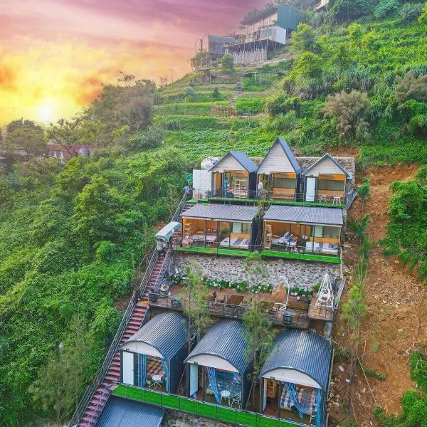 Tam Đảo Valley Bungalow - Venuestay，位于Vĩnh Yên的酒店