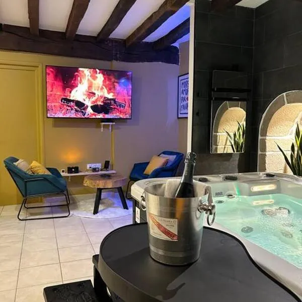 L'Etreinte, gîte de charme avec jacuzzi intérieur et sauna，位于斯科夫河畔盖梅内的酒店