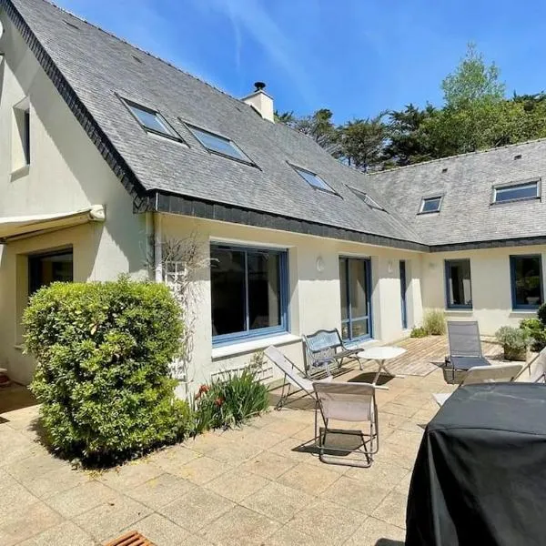 Port Manec'h, superbe maison au dessus de la plage，位于内维兹的酒店