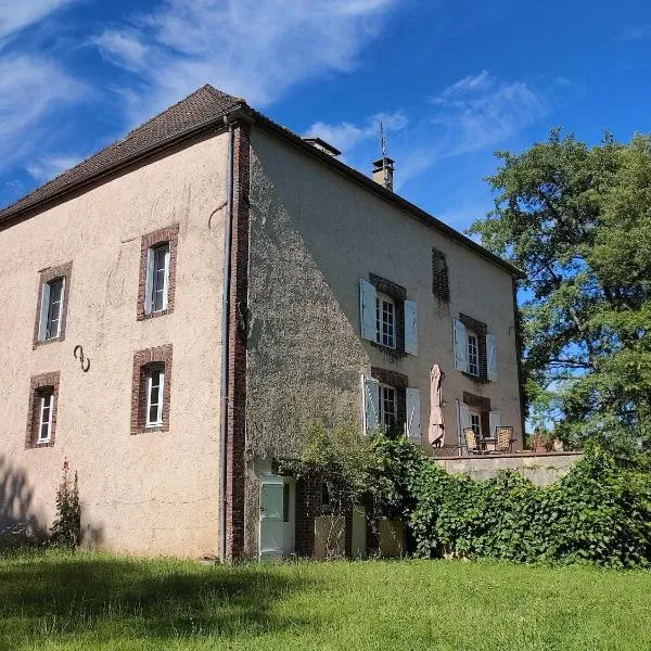 Le moulin Grenon，位于Villeneuve-les-Genêts的酒店