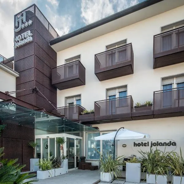 JO Hotel，位于帕拉佐罗德罗斯泰尔的酒店