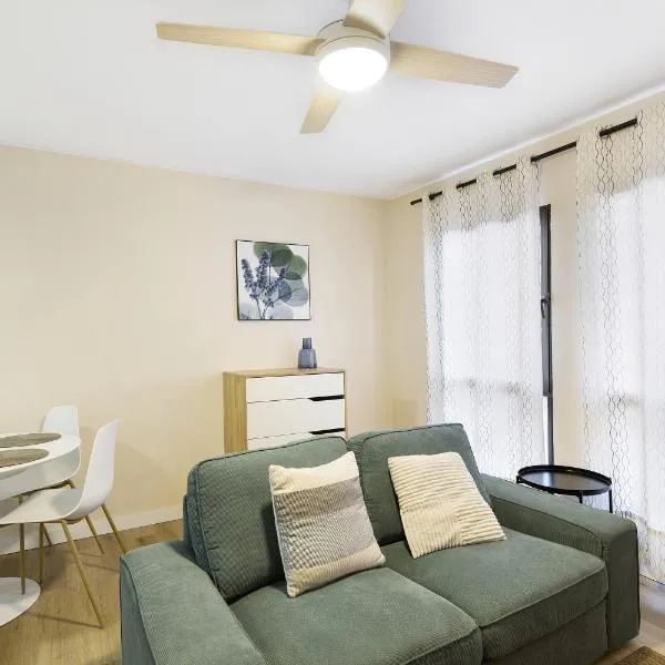 Apartamento Con Piscina Arinaga，位于阿里纳加的酒店