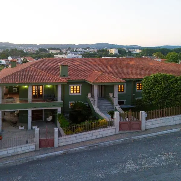 Villa Maria Caetana，位于Frazão的酒店