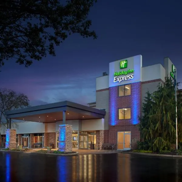 Holiday Inn Express - Akron NW - Fairlawn, an IHG Hotel，位于费尔劳恩的酒店