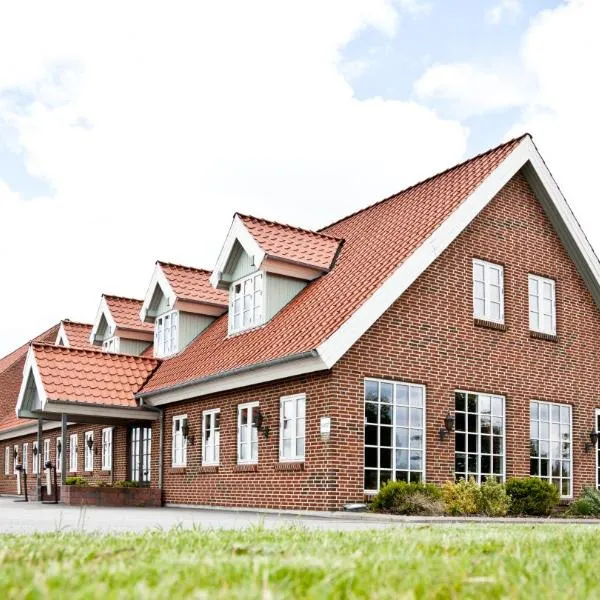 萨布罗库洛蒙特拉酒店，位于萨博的酒店