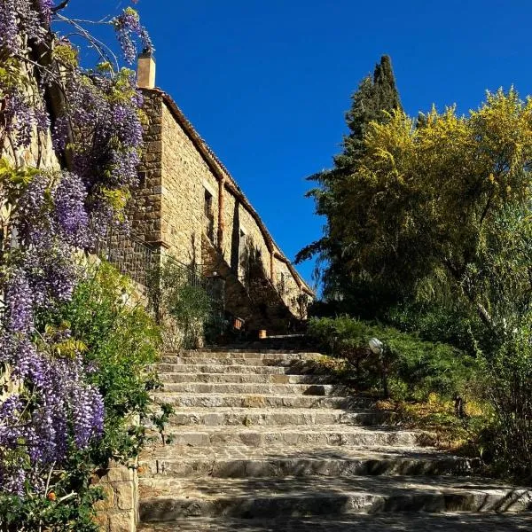 Agriturismo Le Case di Cardellino，位于Sclafani的酒店