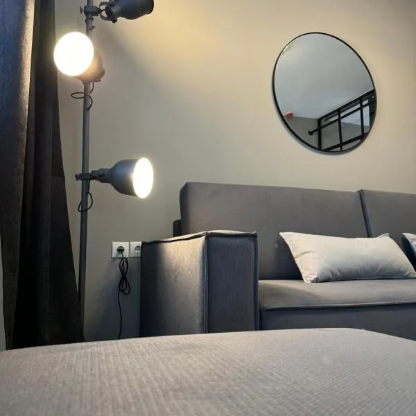 VARTAN LUX apt，位于亚历山德鲁波利斯的酒店
