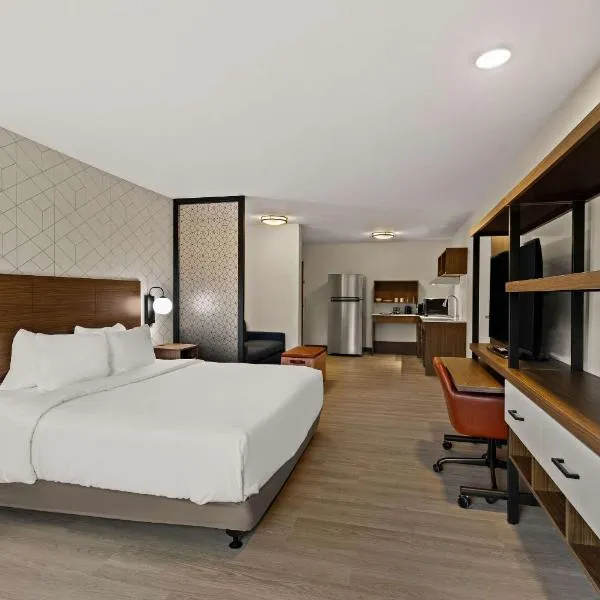 Everhome Suites Atlanta Newnan，位于纽南的酒店