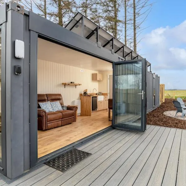 The Off Grid Cabin，位于Insch的酒店