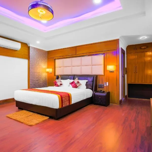 Hotel Intourist Palace，位于Itahari的酒店