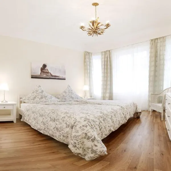 Suhler Stadtperle，位于苏尔的酒店