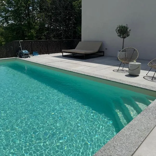 Green Valley Apartments，位于Zavrč的酒店