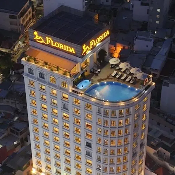 Florida Nha Trang Hotel & Spa，位于Dien Khanh的酒店