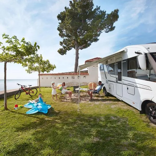 Camping Adria Ankaran - Pitches，位于科佩尔的酒店