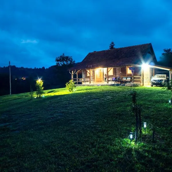 Kuća za odmor Slunjčica，位于斯诺基的酒店