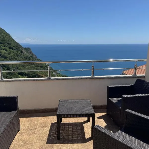 Villa Happy Family!!!，位于Prijevor的酒店