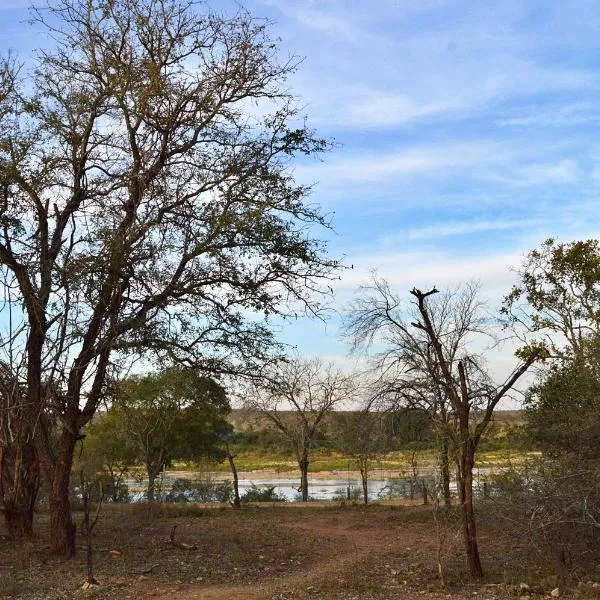 Foxy Crocodile Bush Lodge & Kruger Safari's - No Loadshedding，位于科玛蒂普特的酒店