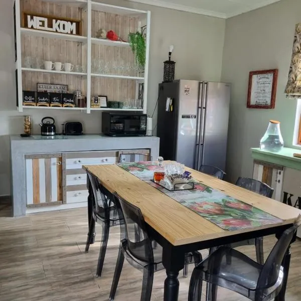 KarooSjiek Self-catering,位于Adendorp的酒店