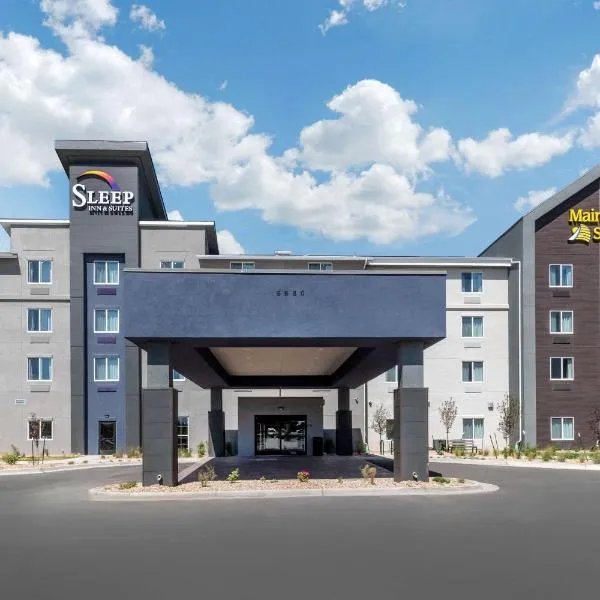 MainStay Suites Denver International Airport，位于Watkins的酒店