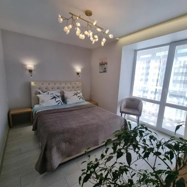 Cozy apartment on Hlyboka street 24，位于捷尔诺波尔的酒店