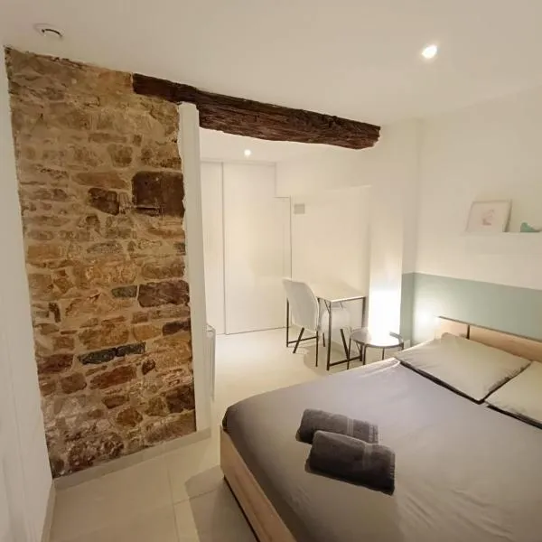 Studio Les Etoiles de Chasselay，位于Chasselay的酒店