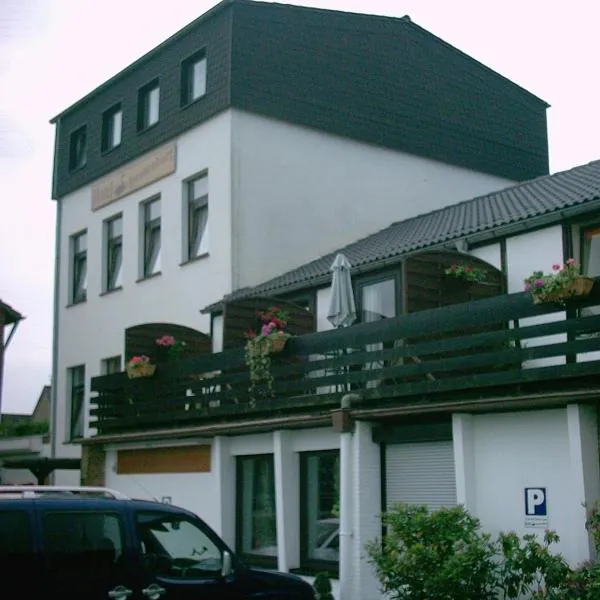 Hotel Schwanenburg，位于Zyfflich的酒店