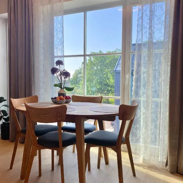 Lux Studio HOTEL，位于Vääna的酒店