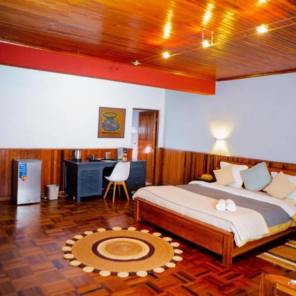 L'anis Etoilé - Hôtel Restaurant，位于安齐拉贝的酒店