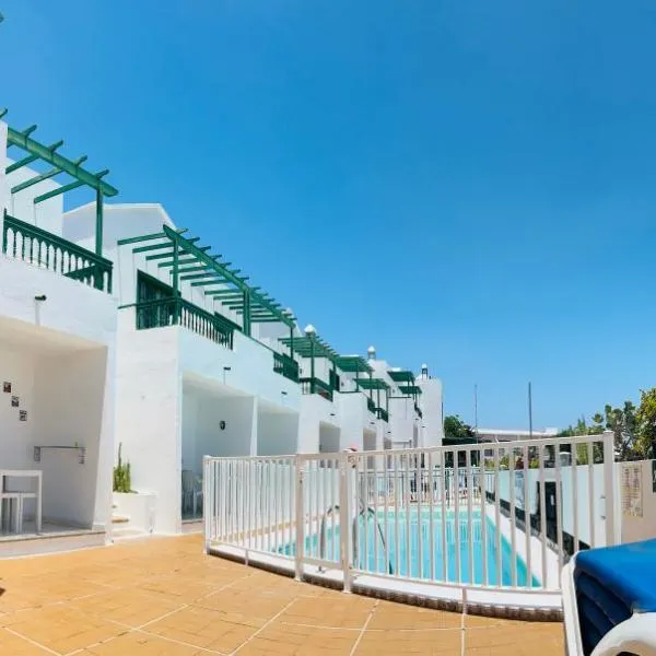 -MONTORIAN Apartments -LANZAROTE，位于蒂亚斯的酒店