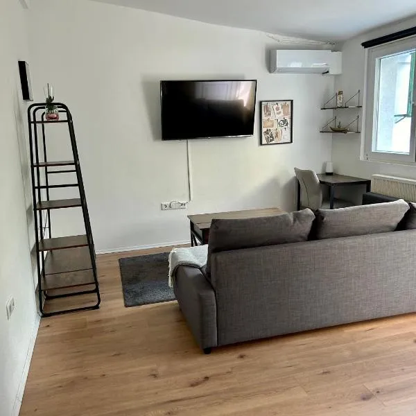 Mini Apartment mit Garten und Küche，位于Ilbenstadt的酒店