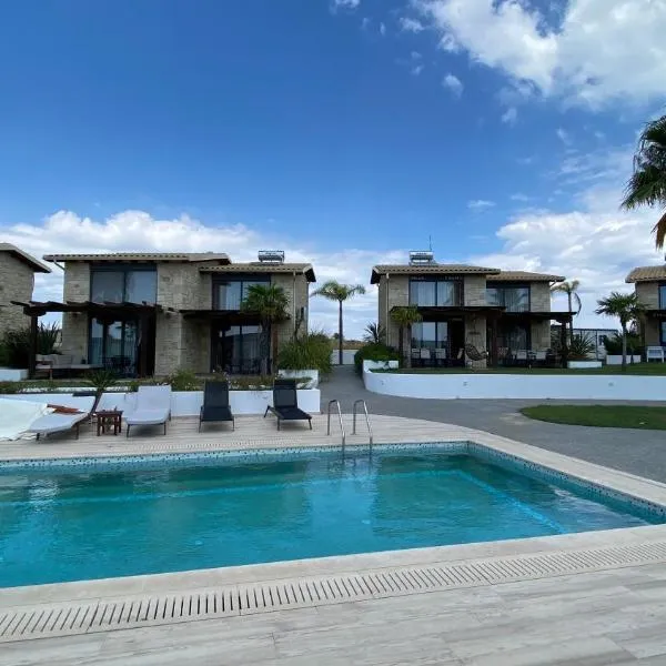 Sunshine Villa: Getaway in Kallithea，位于卡利塞亚-豪客迪克斯的酒店