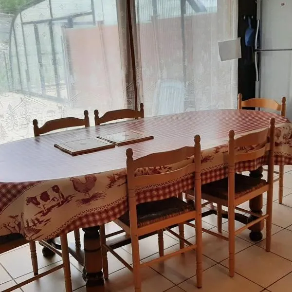 Charmant appartement avec espace détente，位于德沃吕伊的酒店