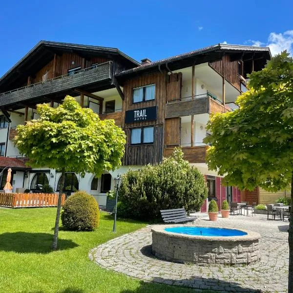 Trail Hotel Oberstaufen，位于Lamprechts的酒店