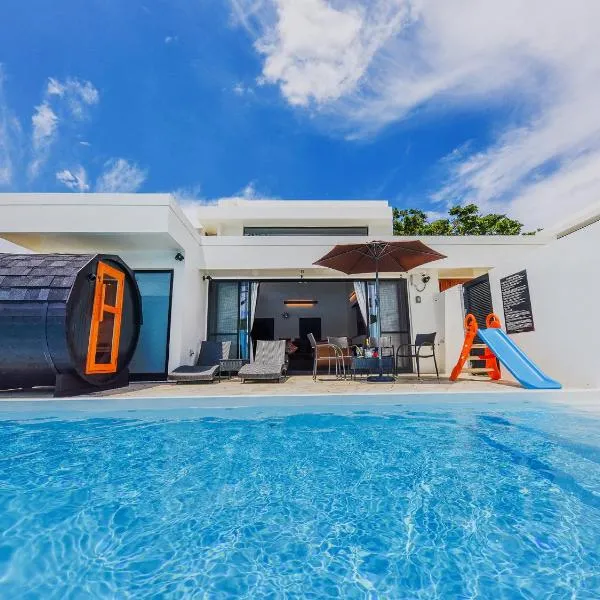 Private Pool Villa Motobu，位于本部的酒店