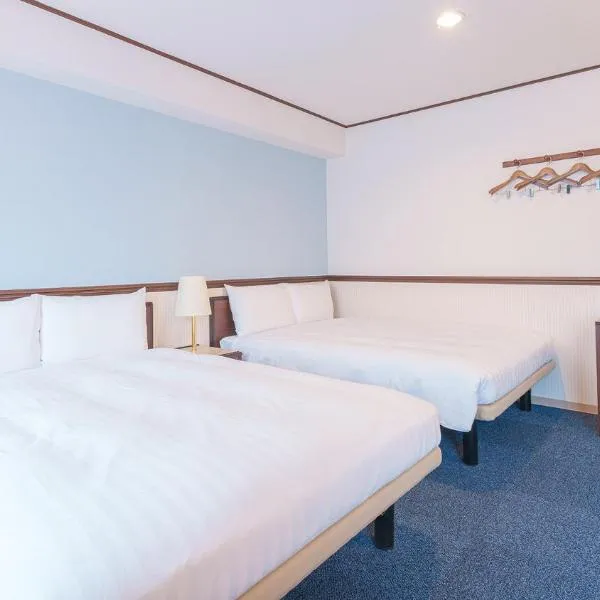 Toyoko Inn Shin-Osaka-eki Higashi-guchi，位于大阪的酒店