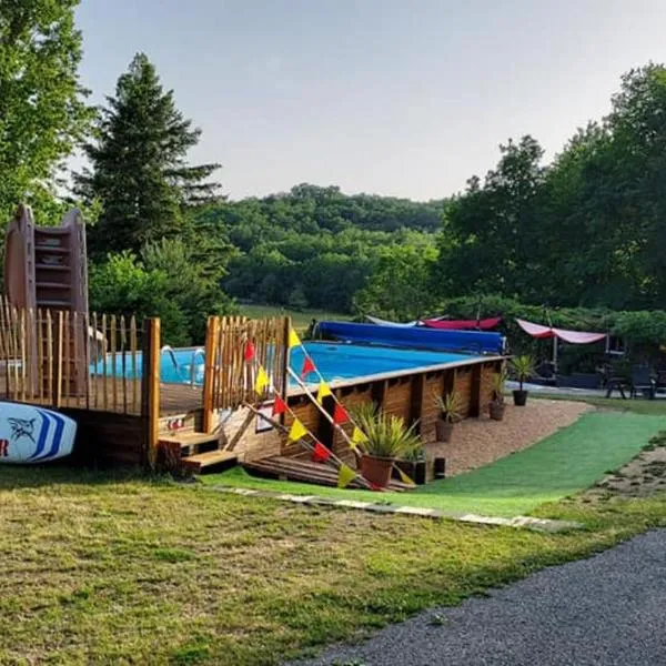 CAMPING LA PERLE，位于La Rochette的酒店