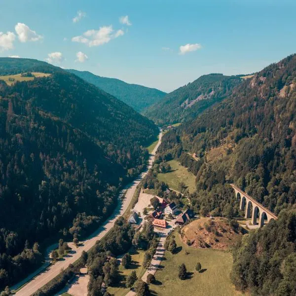 Hotel Hofgut Sternen，位于布莱特瑙的酒店