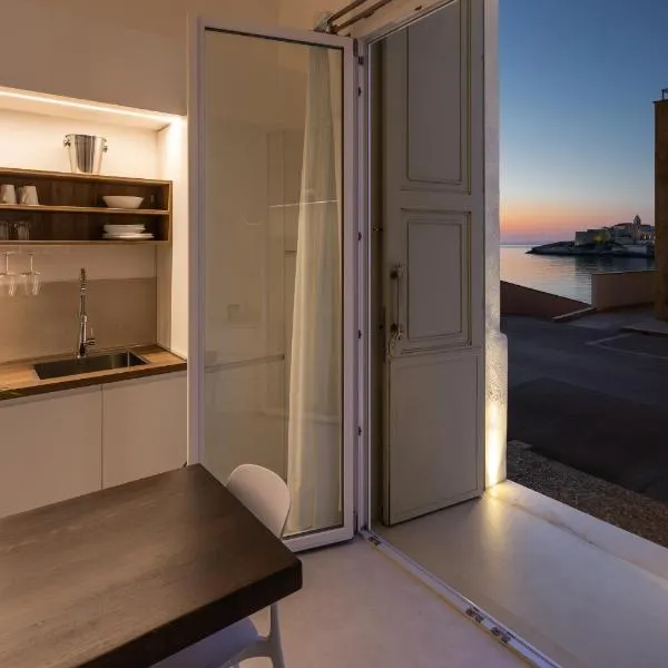 Dimora della Vener Luxury Home，位于维耶斯泰的酒店