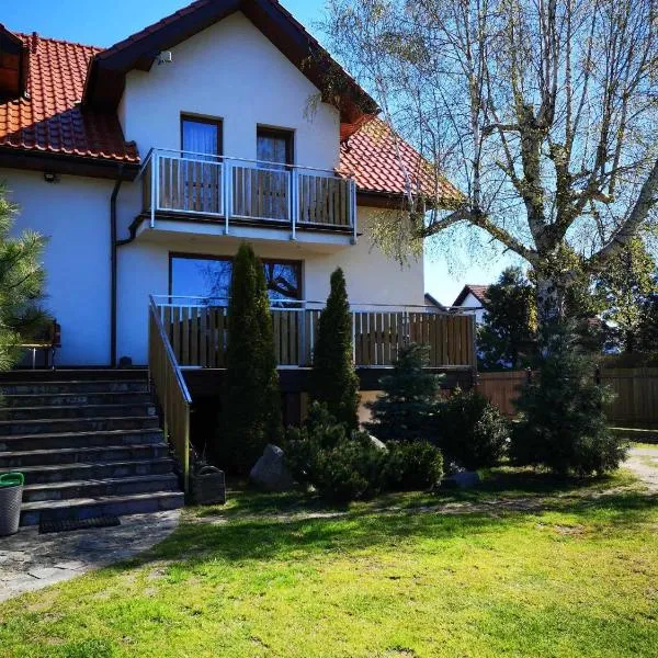 DOM BAŁTYK，位于奥斯特罗沃的酒店